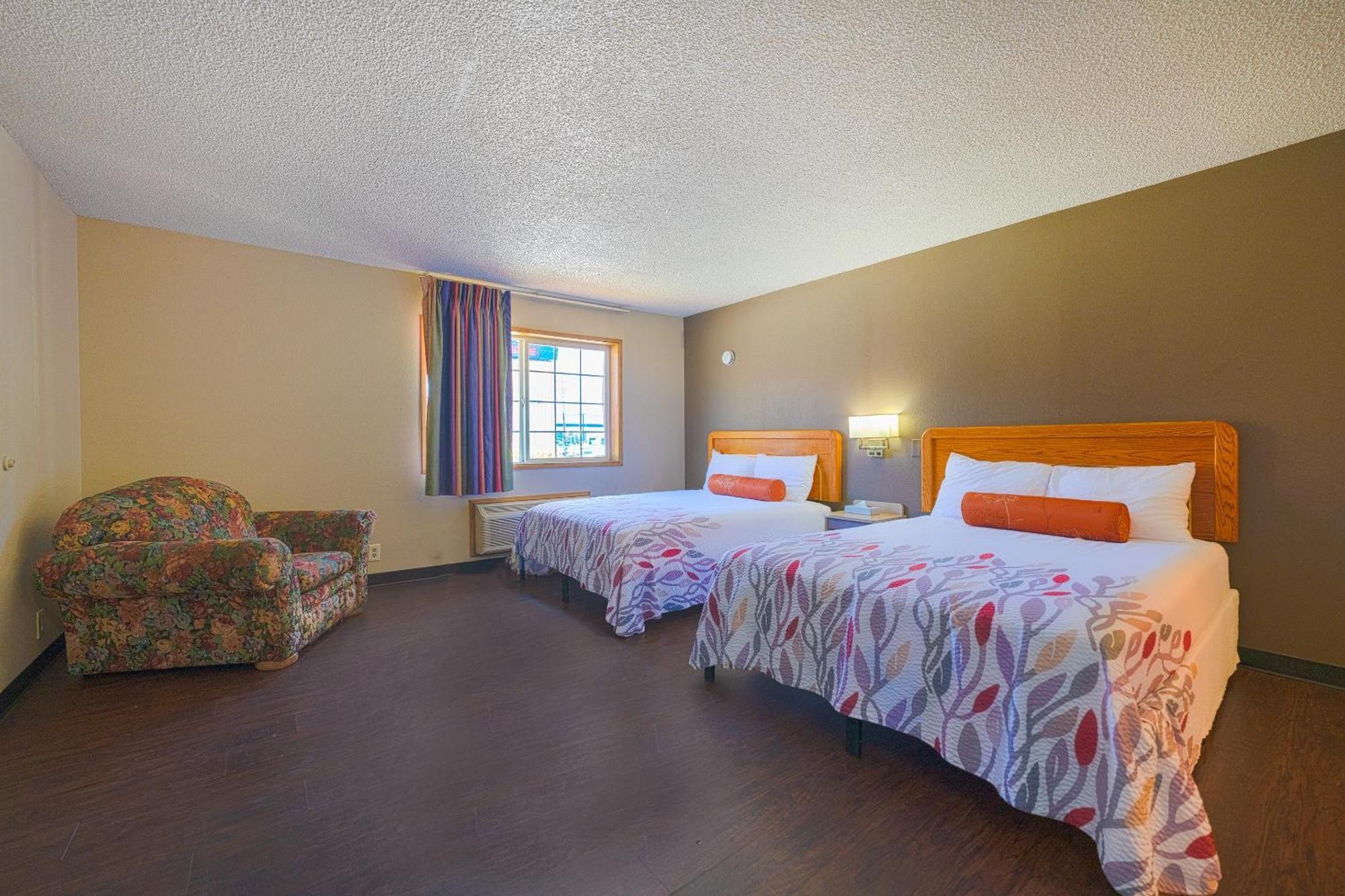 Budget By Oyo - Portland Clackamas Motel