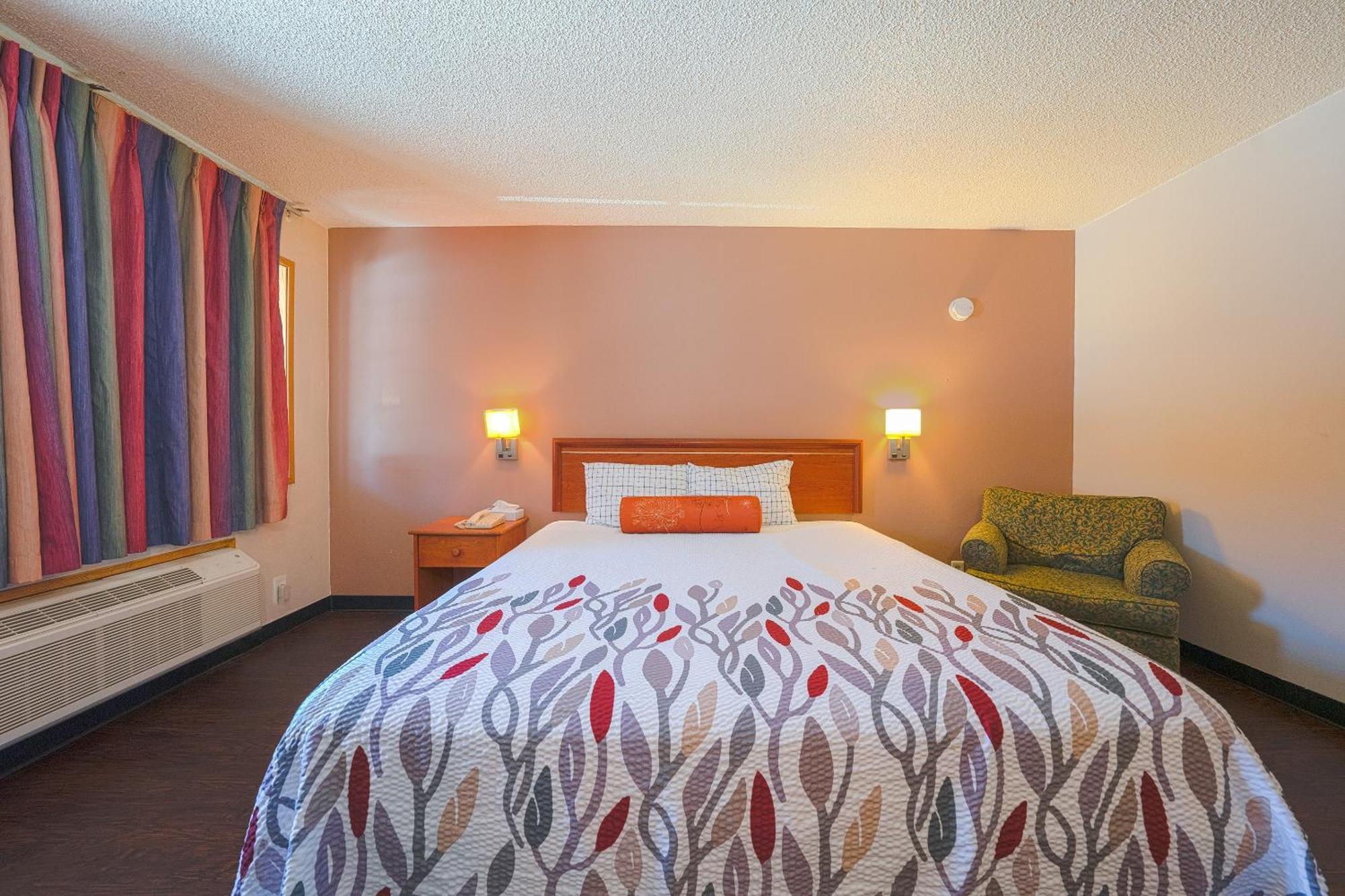 Budget By Oyo - Portland Clackamas Motel