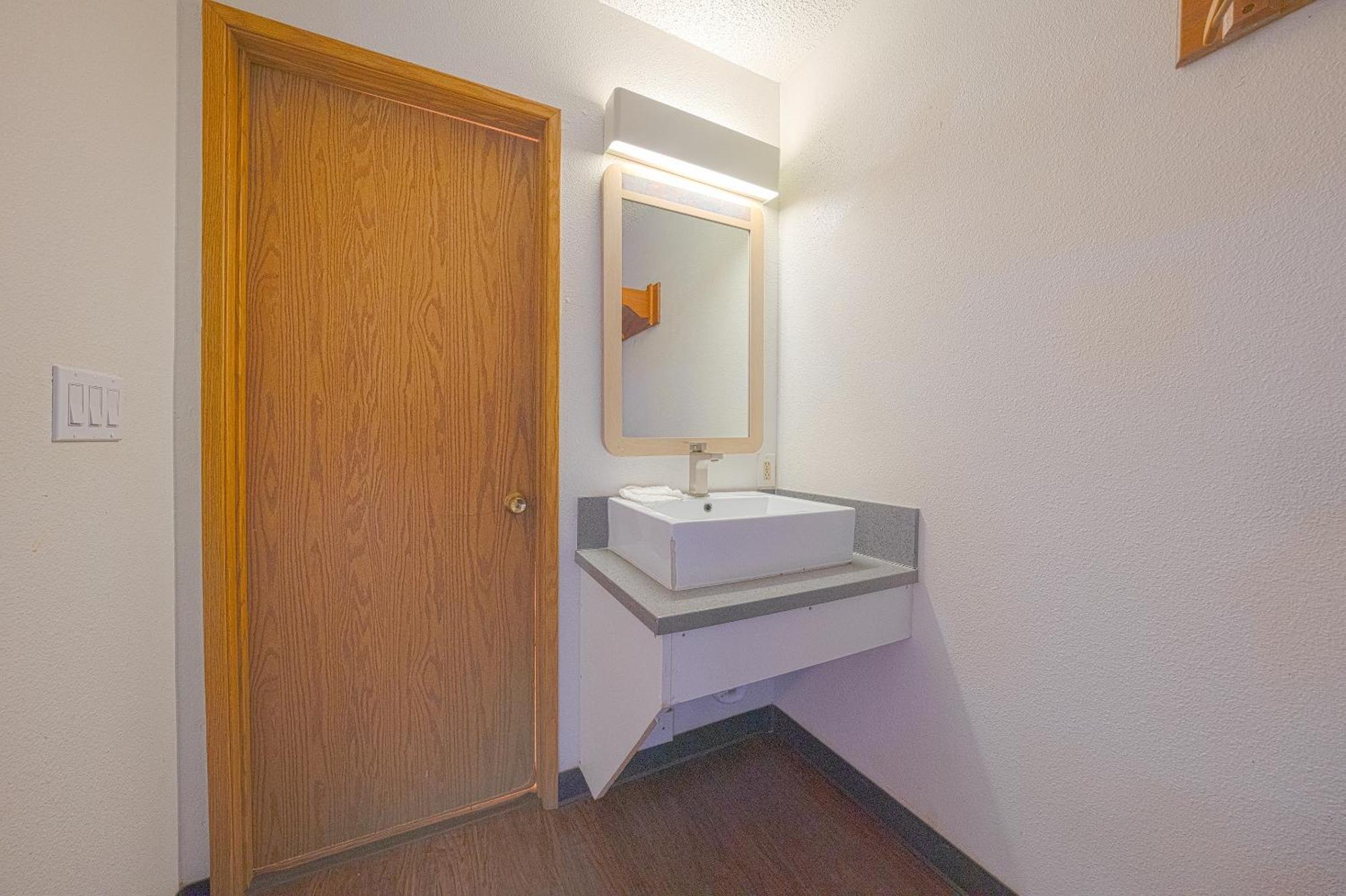 Motel Budget By Oyo - Portland Clackamas 2*